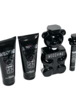 MoschinoMen_s4-PcToyBoyEaudeParfumGiftSet_1-1