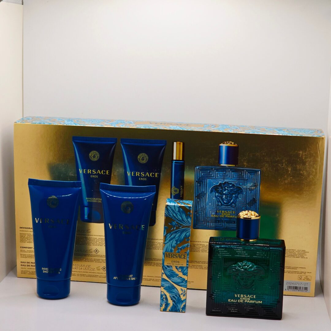 Versace Eros Gift Set for Men with 3.4 oz EDP + Travel Spray